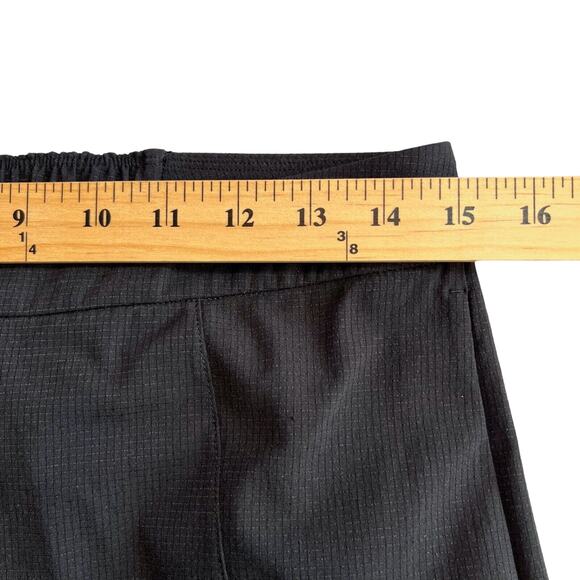 LULULEMON Women's Black Zip fly, Ankle pants w/zip pockets at Thigh Sz 8 - Picture 4 of 8